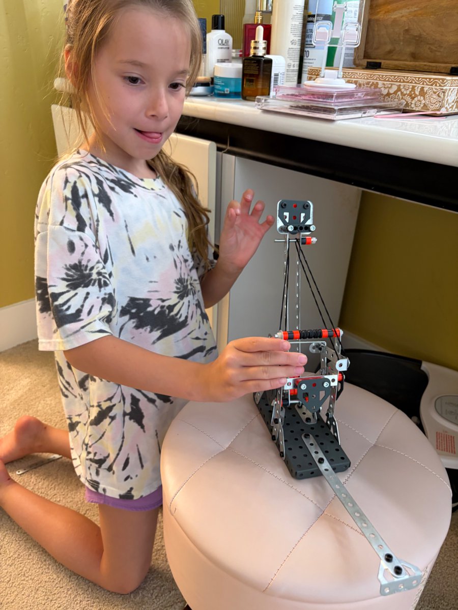 James Kestrel tweet media