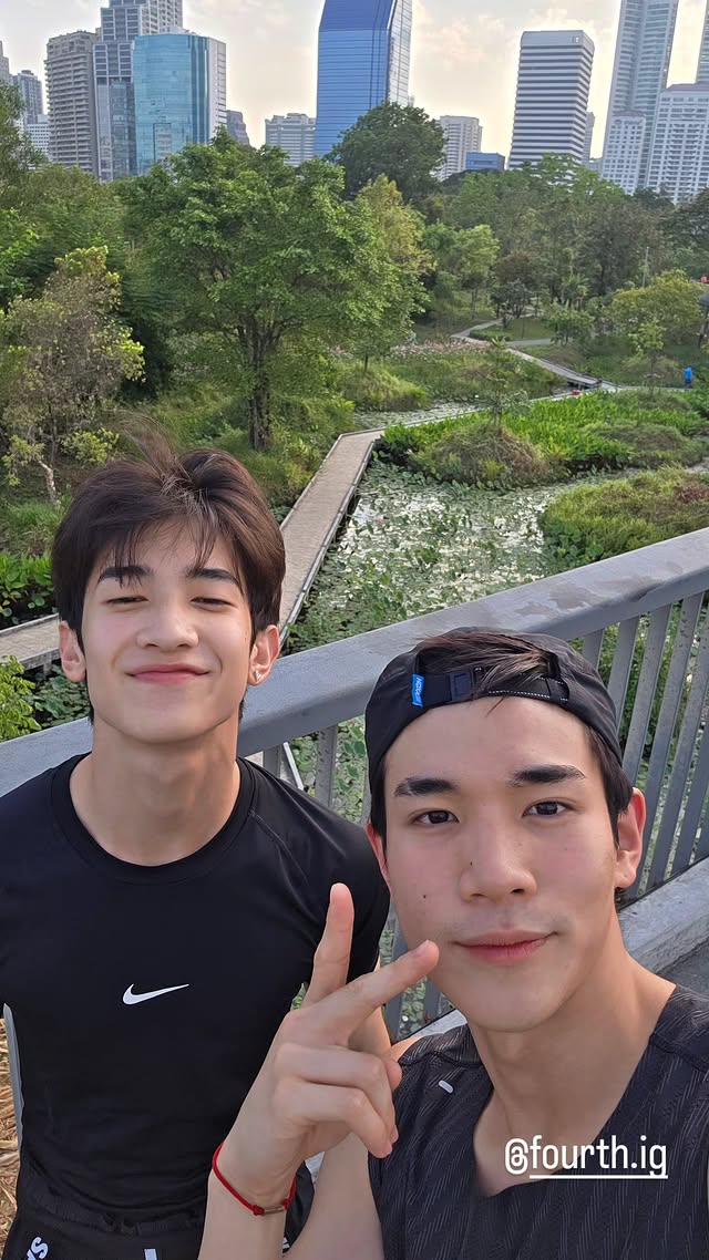 ProgressFan_off's tweet photo. Good Morning PROGRESS💚
📆 06.03.2026
อรุณสวัสดิ์ครับน้องโปรเกรส
วันนี้มีเด็กมารายงานตัวแต่เช้า ตื่นไปวิ่งกับพี่ชายนิเอง ขอให้เป็นเช้าที่สดใส มีความสุขทั้งวัน ยิ้มได้เยอะๆเลยครับ เย็นนี้เจอกันในไลฟ์ครับ
Have a nice day.💚
#ProgressPassawish
#ด้อมภภ #PSPW
#GMProgress
IGS Update : @___progresss___