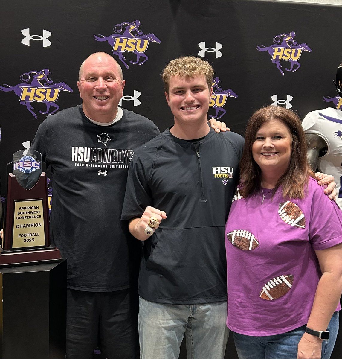 Todd Brown tweet media