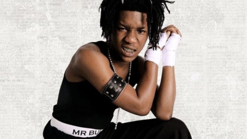 Hiphopafricaa's tweet photo. South African rapper @LaCabra_Bully steps in strong with his debut project โMr Bully.โ The 14-track release taps into the energy of the African Trap wave, featuring heavyweights like Nasty C and A-Reece, alongside rising voices pushing the culture forward. ๐ฟ๐ฆ #LaCabra #MrBully https://t.co/4nIWIuew4e