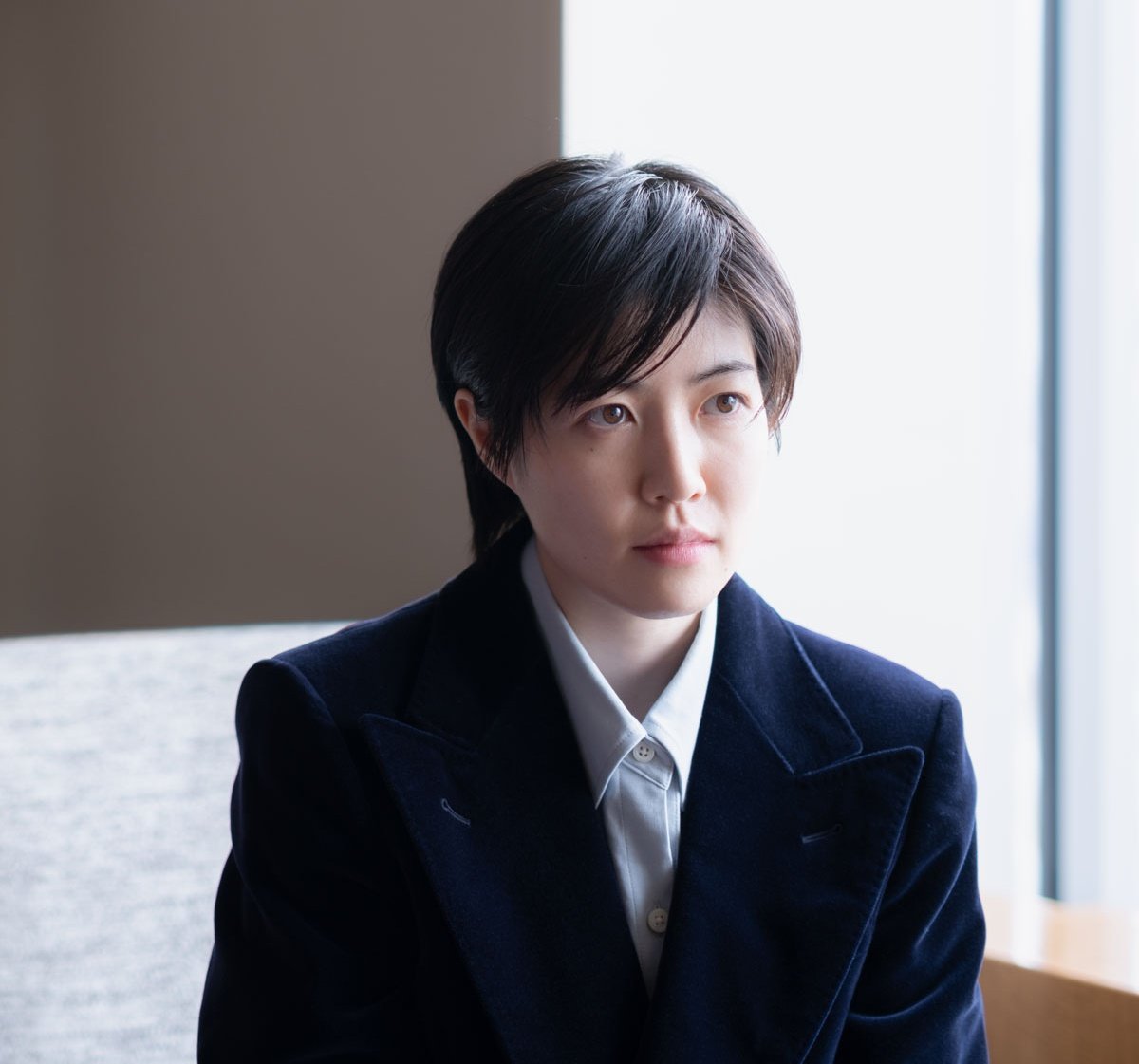 springeunbin's tweet photo. park chanwook complimented #shimeunkyung on her acting in #twoseasonstwostrangers: "i thought it was the kind of acting that only a truly talented actor could pull off."
#シム・ウンギョン #심은경
#tabitohibi #旅と日々
https://t.co/HWs2IX3WvK https://t.co/1kVvFeVuQ5