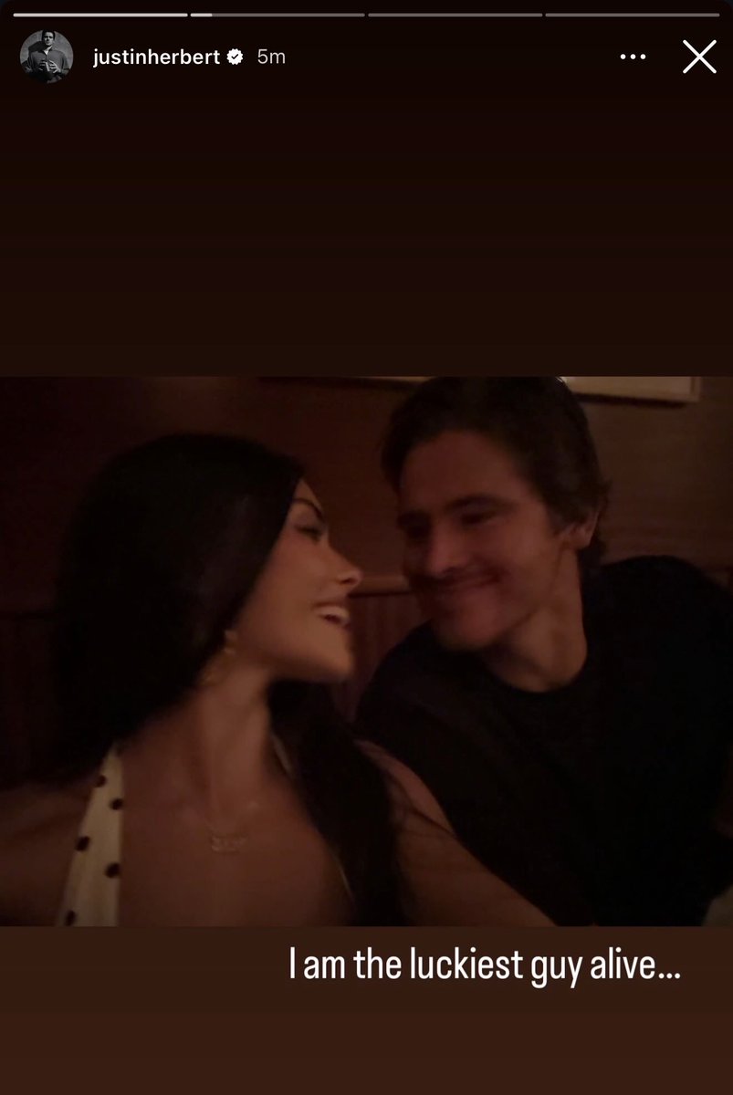 dearmads's tweet photo. oh i’m emotional https://t.co/9q87ldec6d