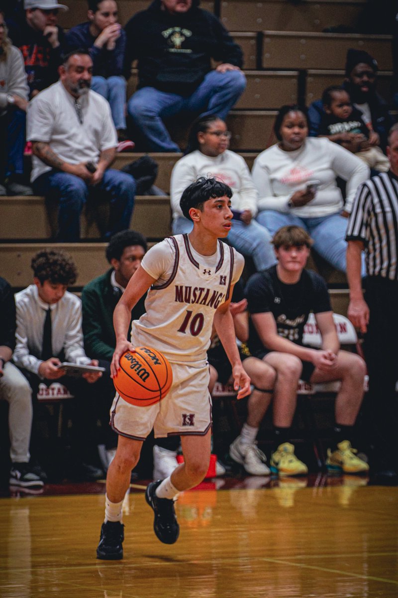 morton_boys's tweet photo. Congratulations to Angelo Lazo (2027) &amp; Miguel Gaspar (2028) for being named WSC Gold All Conference! 🐎🐎🐎 https://t.co/PvLLIyzV6l