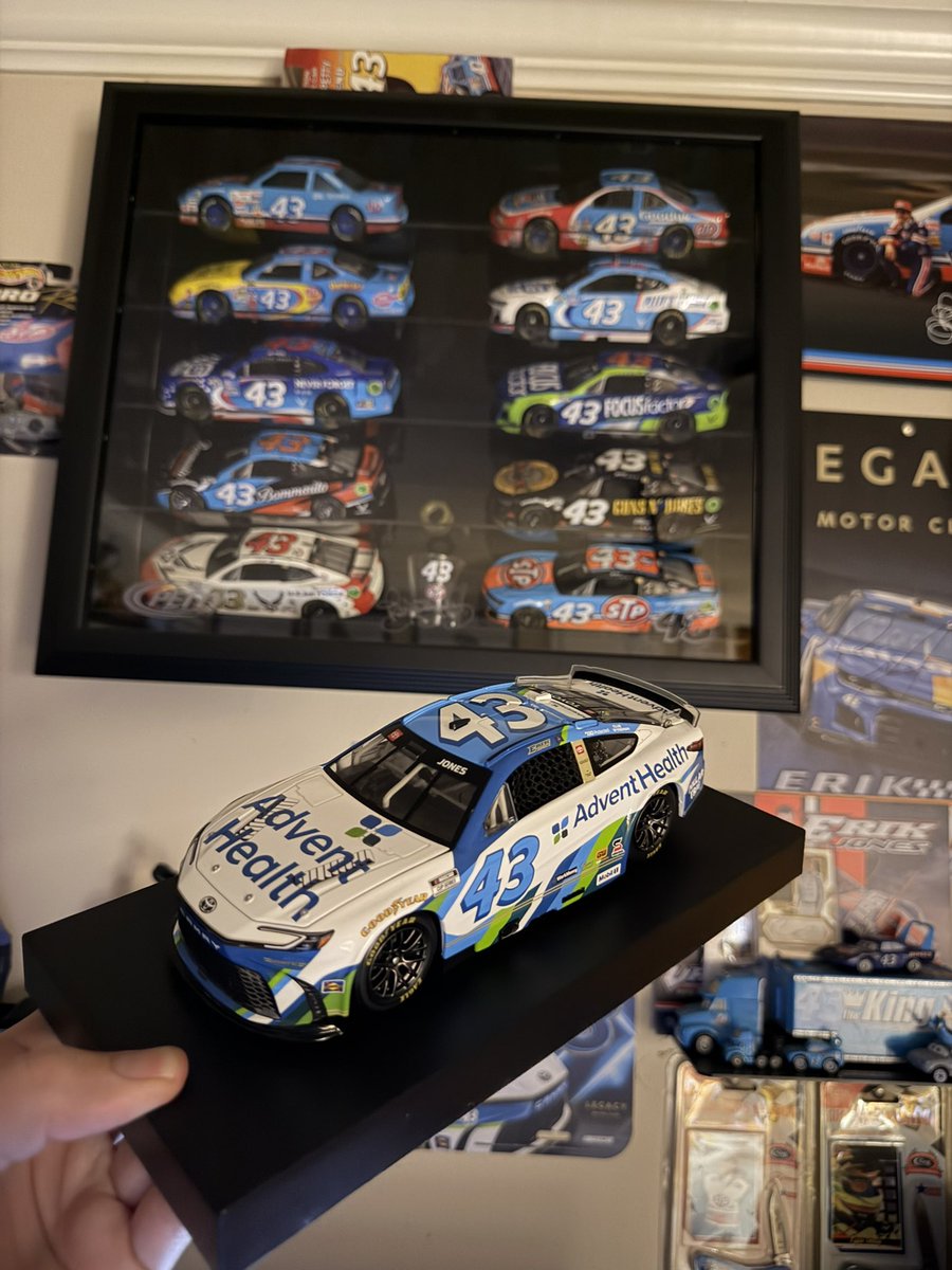 Micah ~ Garfield Teacher tweet media