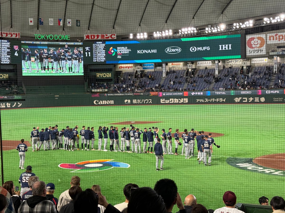 Czechia_JP's tweet photo. 🇨🇿⚾️🇰🇷昨日、チェコの野球選手たちはWBC東京プールの初戦を迎え、夢の舞台東京ドームで強豪韓国チームと勇敢に闘いました。素晴らしいプレーで、世界の大舞台で誇りたかくチェコ野球を表しました！🤩👏
@baseballczech_ 
#CzechEmbassyTokyo https://t.co/1UuawppPt4