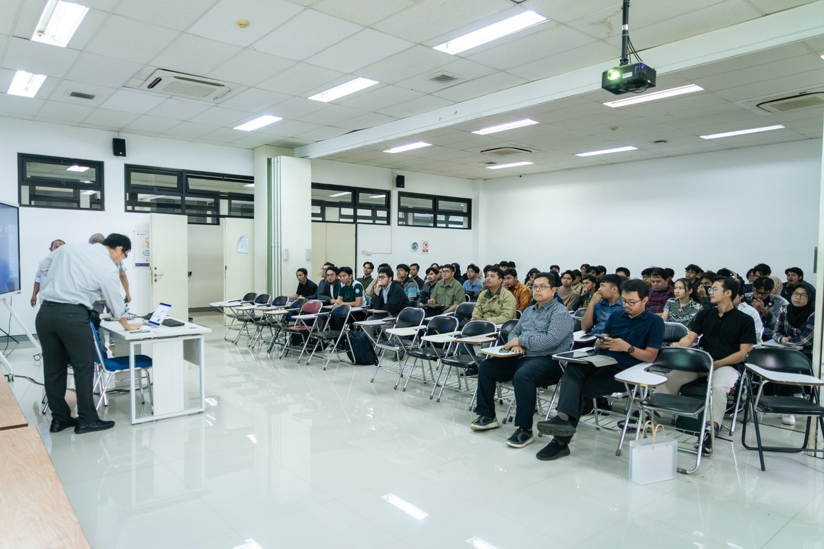 Sekolah Teknik Elektro dan Informatika tweet media
