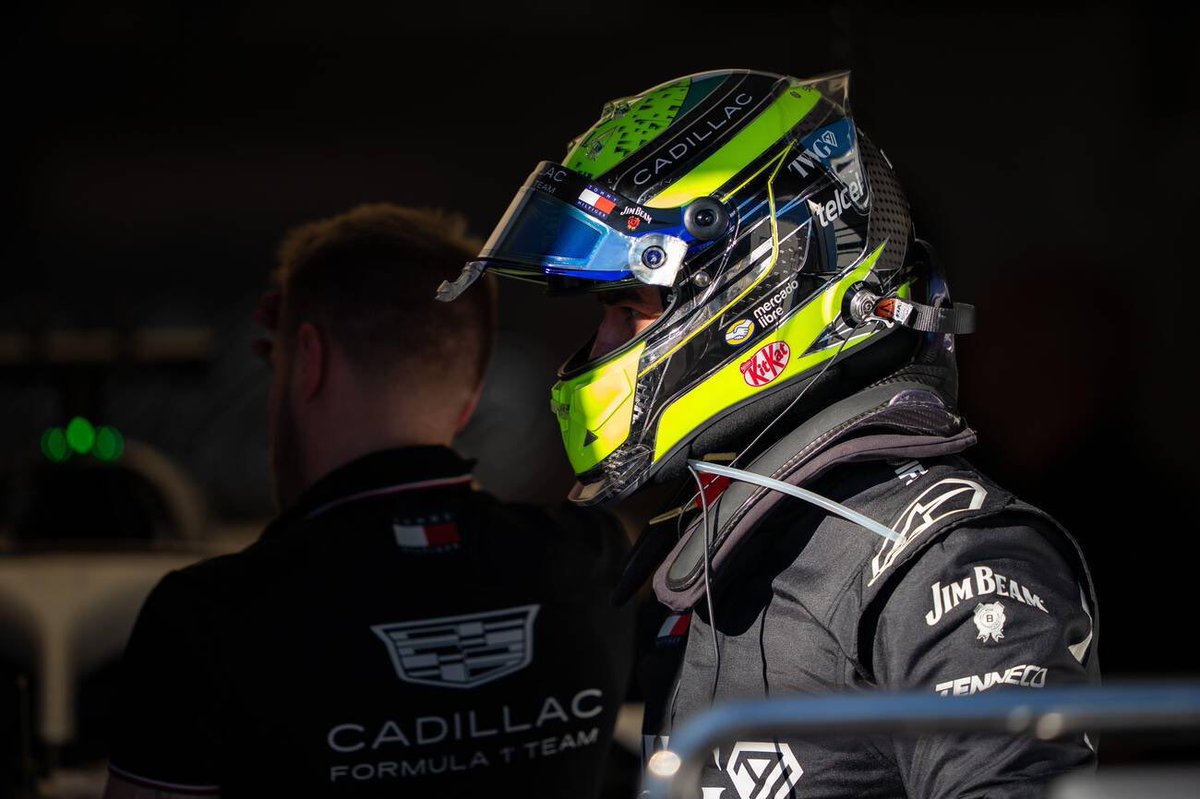 CadillacF1News_'s tweet photo. Ready To Go👊
#AusGP🇦🇺 https://t.co/wkqUswOeRd