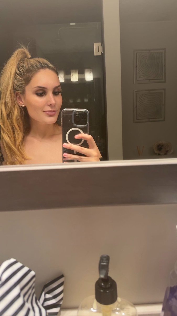 tess is constantly realizing things tweet media