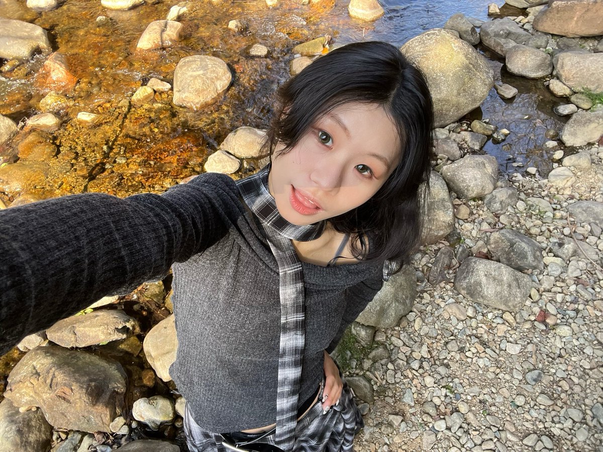 zhngzh12's tweet photo. 隱眼-安視優（梔子綠）

#blessed #photo #Photos #Makeup https://t.co/npCwbRJpxu