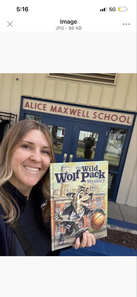 UNevadaGov's tweet photo. Day 4 of Nevada Reading Week! 📚🐺🐾

Today we were at 14 schools in @washoeschools &amp; @clarkcountysch an can’t wait for day 5 tomorrow! 

#WolfPackReads https://t.co/VQBM9ylOc2
