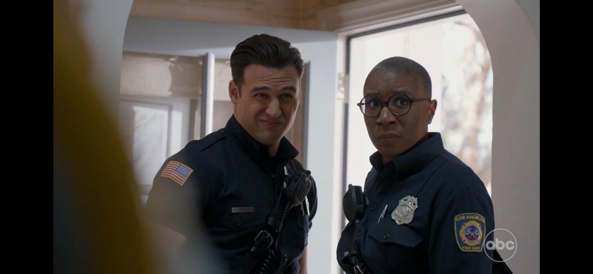 buckitallup's tweet image. oh they love the drama