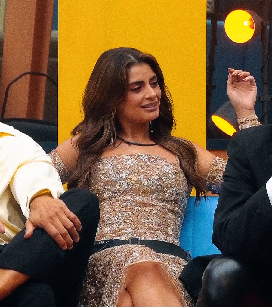 "Si es mi último día voy a dejar marcado mi final y si no, voy a dejar marcado mi nuevo inicio" - Julia Jessica 'ex mueble' actual villana 👑 #LCDLF6