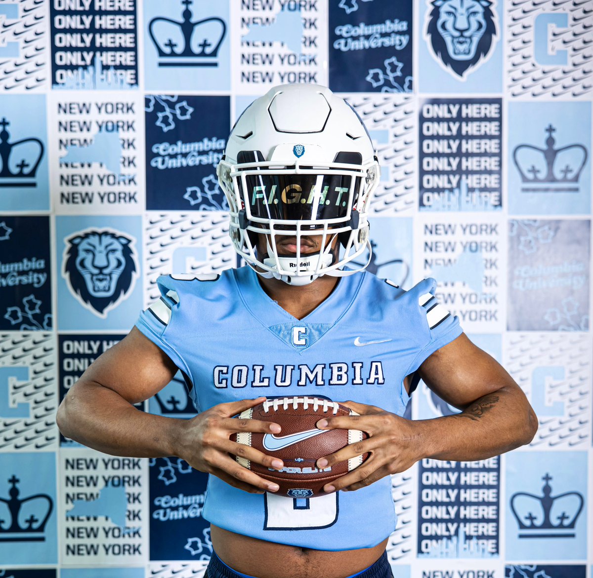 Xavier Davis tweet media