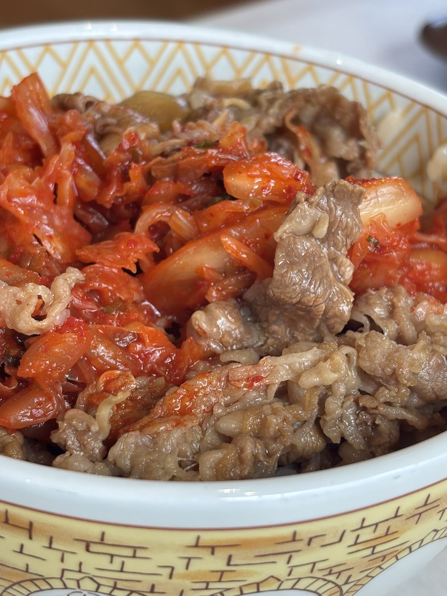 これって牛カルビ丼ですか？