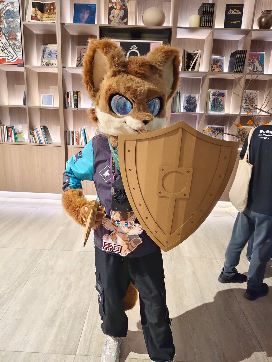 Marco072578's tweet photo. 來組隊打怪吧
📷：玄鈴
#FursuitFryday https://t.co/qs4AgipJVO