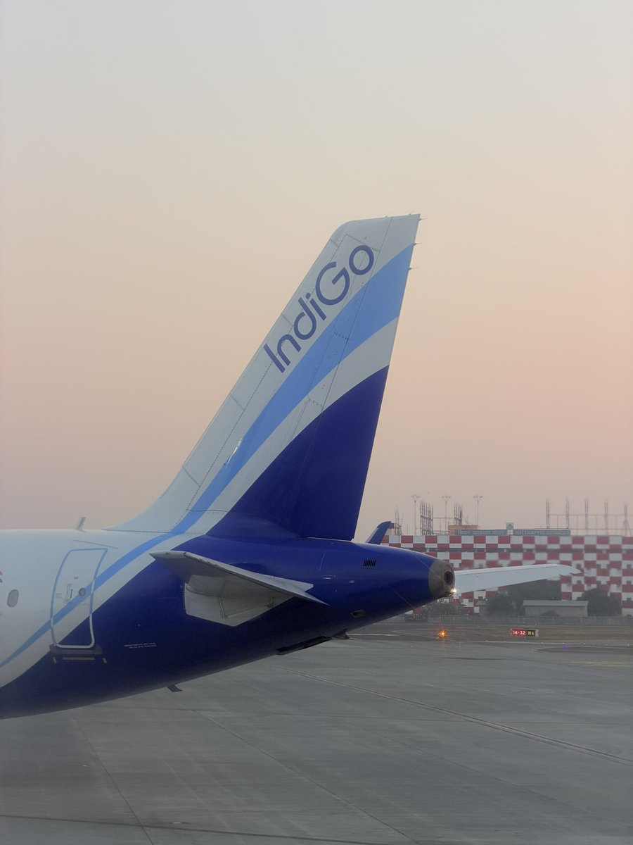 rach_aha tweet media