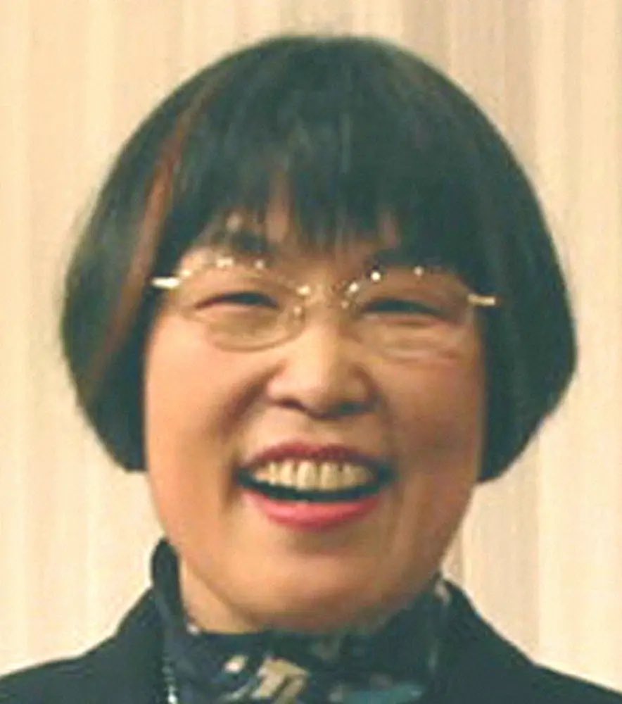←美容室でオーダーした髪型　家に帰って鏡を見た時→