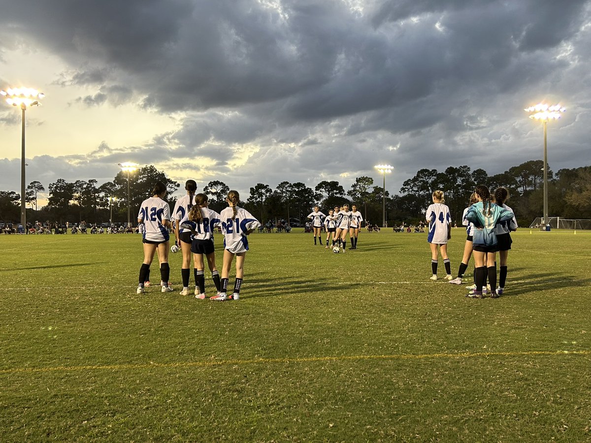 Three Oaks Middle tweet media