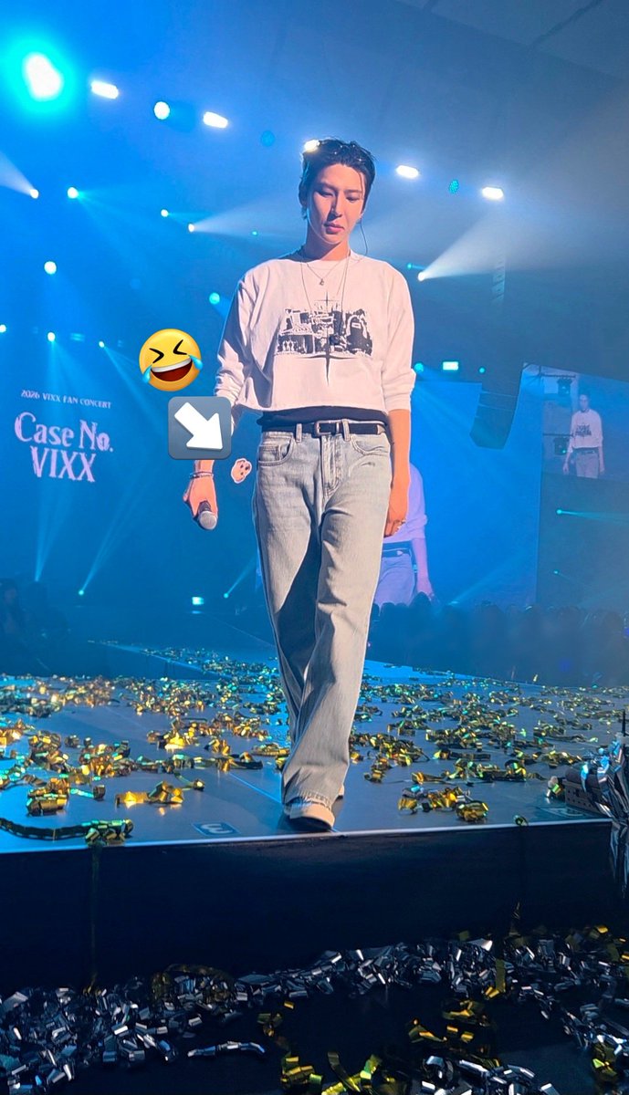 yu0206's tweet photo. 昨日動画見返してたら로랑いて笑ってしまった🤣全然気付かんかってんけど(笑) https://t.co/gHs9n4MjfI