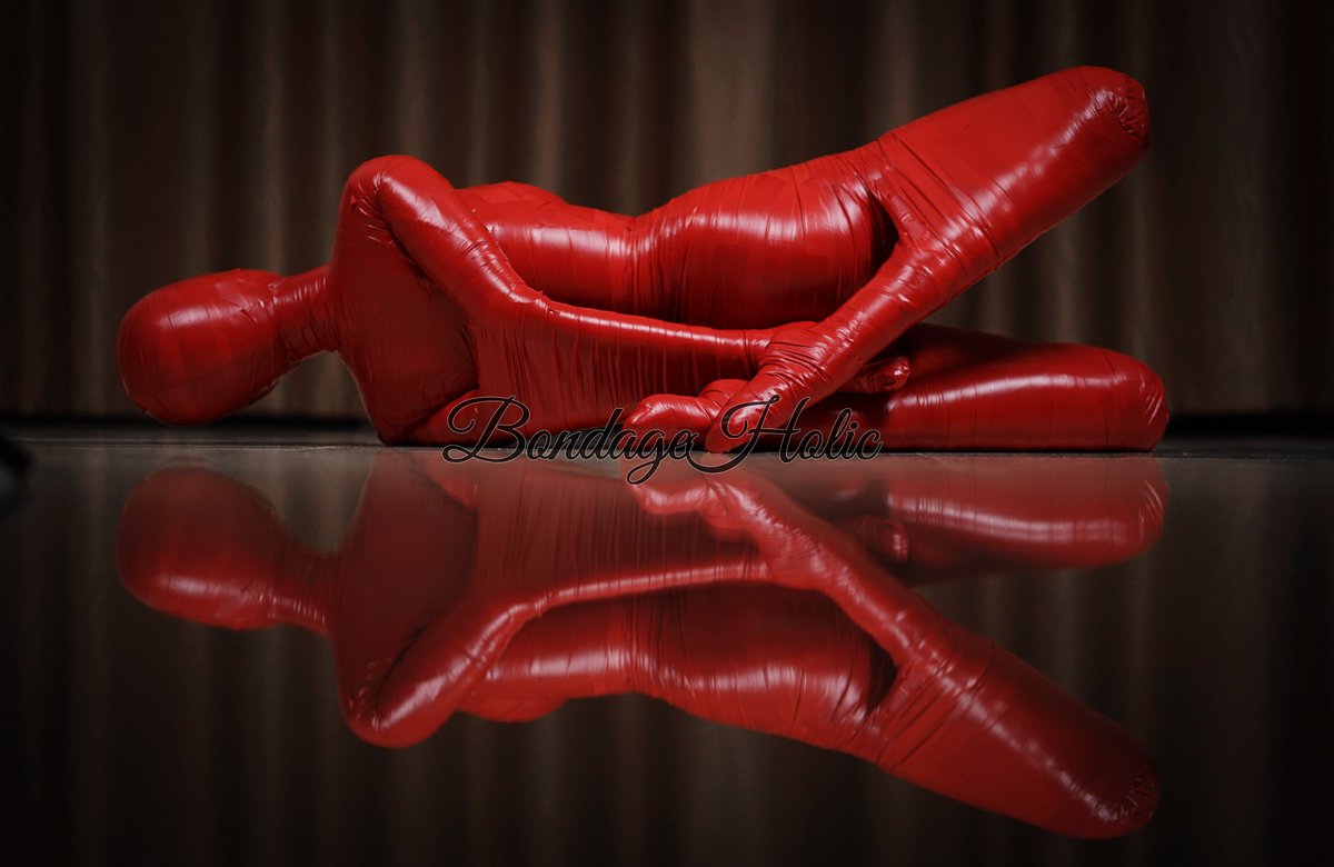 Bondageholic tweet media