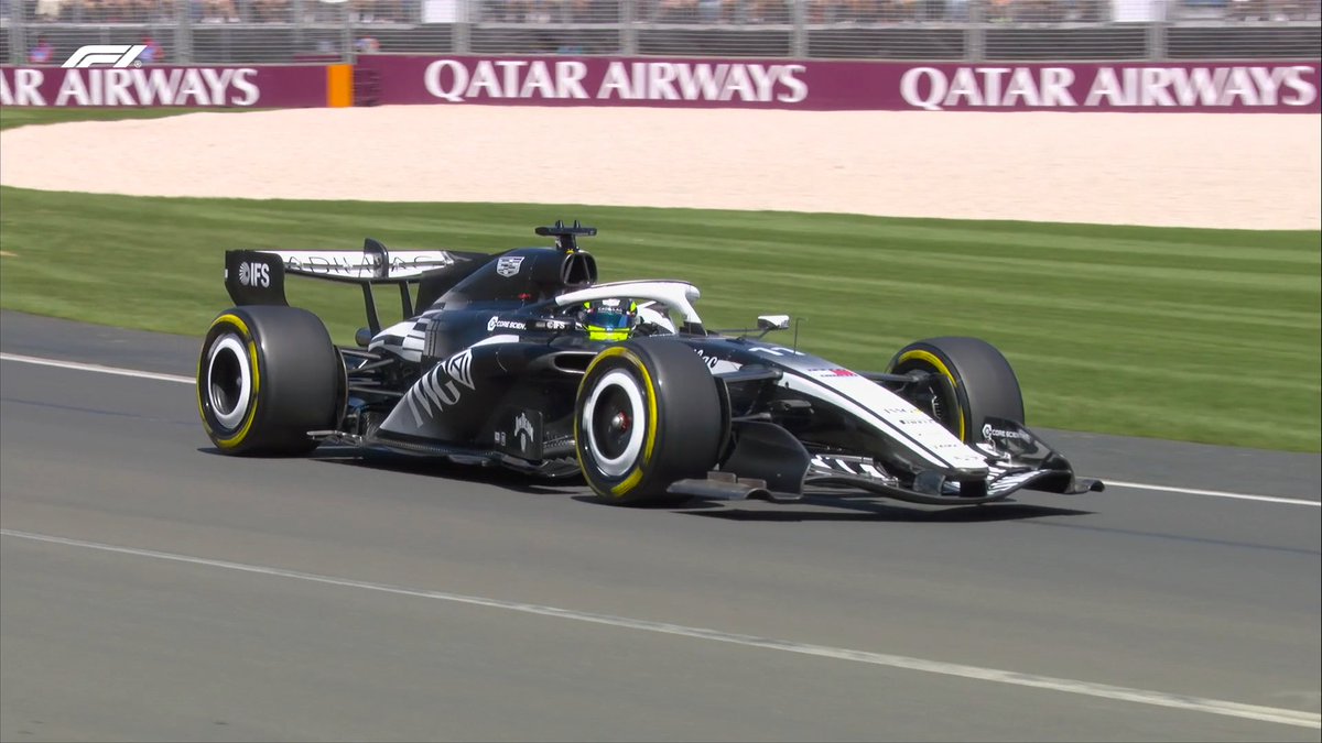Hey Checo 👋

Welcoming Cadillac to the track for their first FP1 😎

#F1 #AusGP
