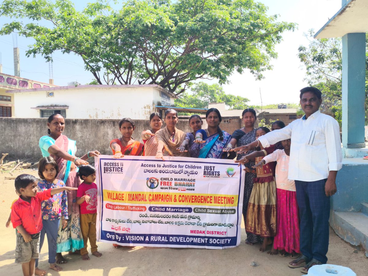 visionngon's tweet photo. #As part of BalvivahMuktBharath Campaign VISIONTelangana is organising VCPCs, Pledges, Community outreach, family counsellings together  JustRightsIndia &amp;Women Child Devp Dept. @BalVivahMuktBharat
 @Annapurna4BJP 
@MinistryWCD
@JustRightsIndia
@narendramodi 
@Bhuwan_Ribhu https://t.co/0s2Ed0WAB2
