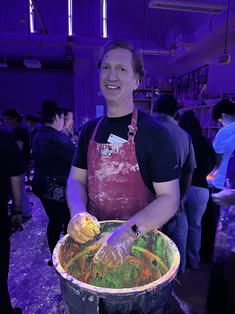 govista's tweet photo. The vibes were electric at tonight’s Cosmic Art Night! 🎨🔦 Nothing beats the magic of creating in the dark. Huge thanks to our glowing community for making it a masterpiece of an evening! #CosmicArt #CommunityCreativity @AlamoColleges1 #madeforyou https://t.co/IpMM7jRed8