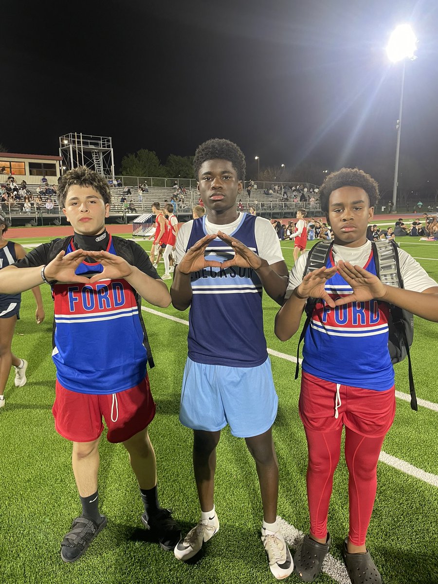 alleneaglesfb's tweet photo. 🦅Dual Sport Athletes🦅

Future is bright🅰️🆙🦅 https://t.co/GeNl0IDXCR