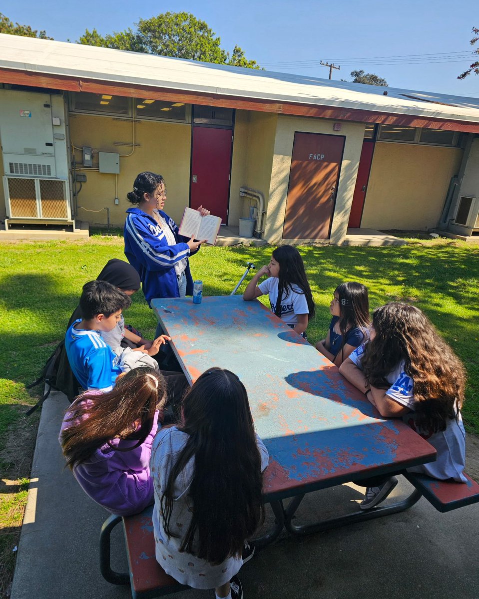 LAHS Conquerors tweet media