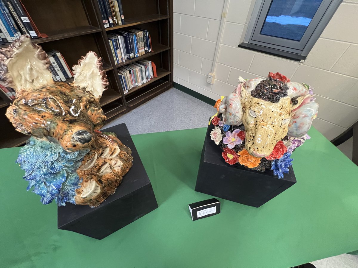Brick_K12's tweet photo. What an incredible night at the District Arts Festival!! Here’s just a few of the amazing displays! Be sure to tag us and @BTPSLearns with all of your creative work from the night! #ArtsAreEssential @BrickSupt https://t.co/lv78I6MxxL