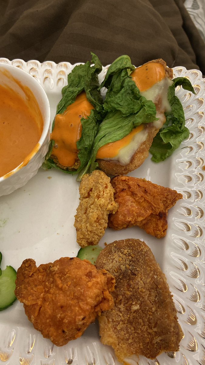 لينا tweet media