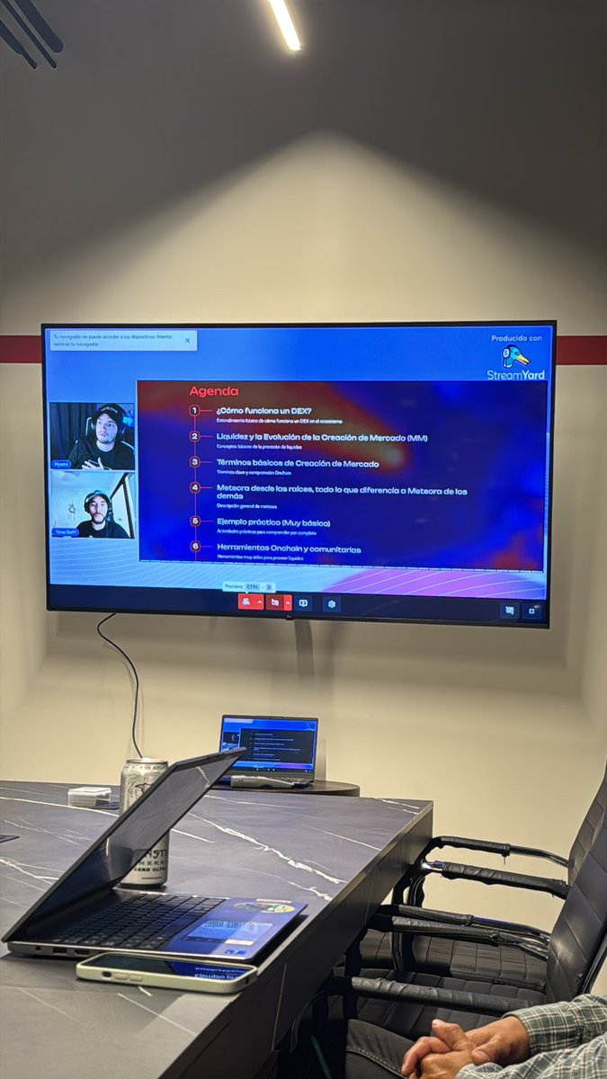 Shaak 💙🧡 tweet media