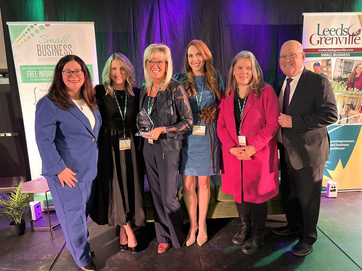 Steve Clark tweet media