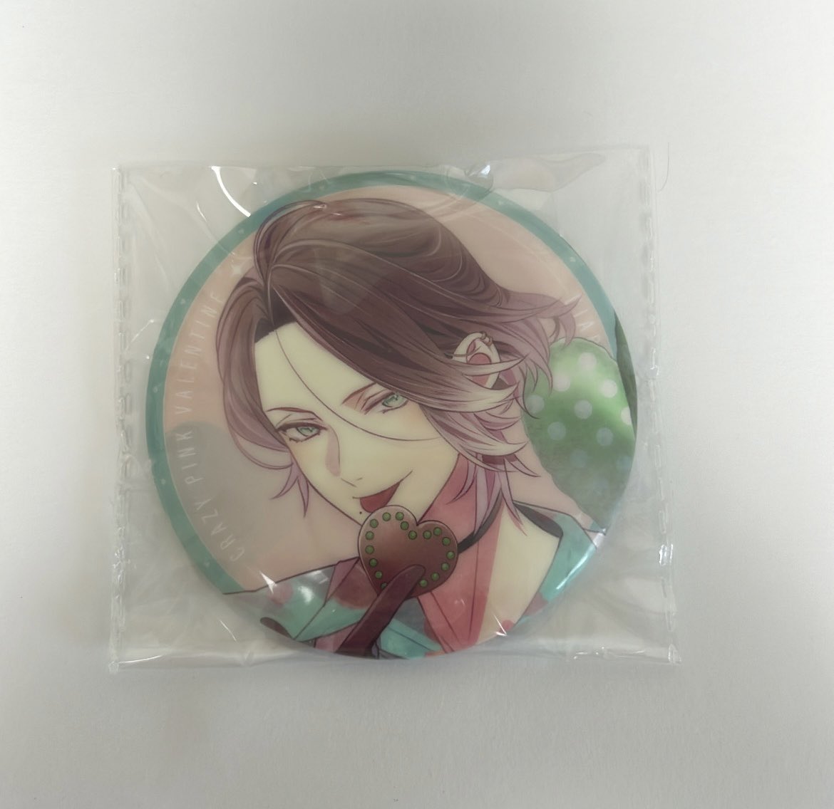 kano6352's tweet photo. 交換 DIABOLIK LOVERS ディアラバ Crazy Pink Valentine 缶バッジ

譲 画像のお品

求 CPV カナトくん>異種カナトくん

ホロなんでも検討致します。所持済みでしたらお断りするかもです💦
お気軽にお声掛けください❕ https://t.co/UNZz3xnmNY