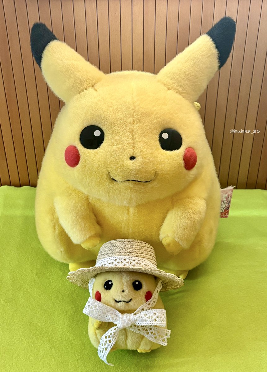 明治カールの懸賞品の、等身大ピカチュウおしゃべり貯金箱🌟 久しぶり