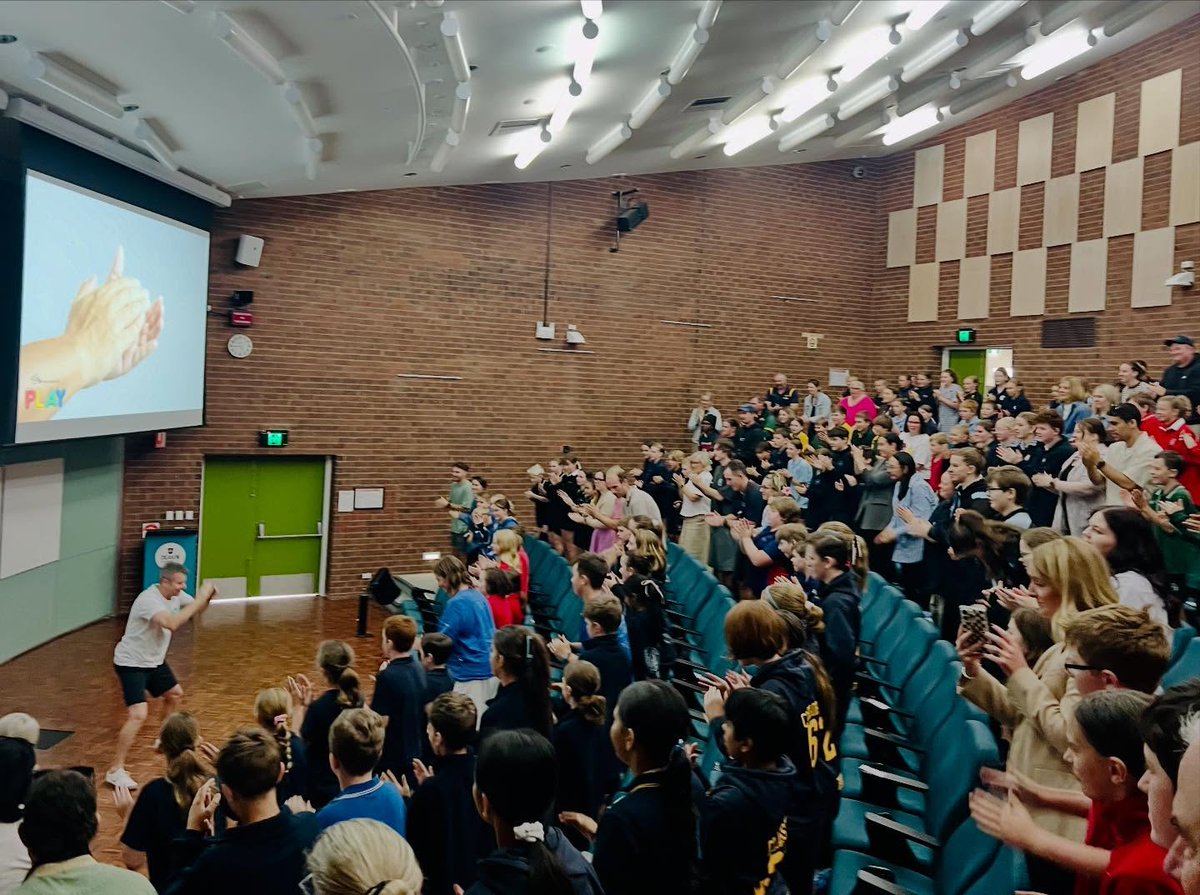 The School of Play .Co tweet media