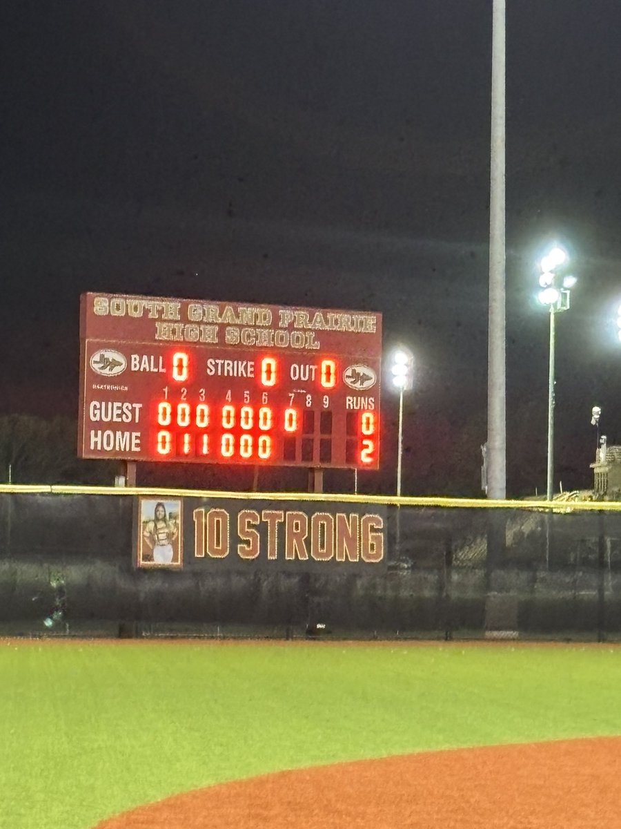 Laban DeLay tweet media