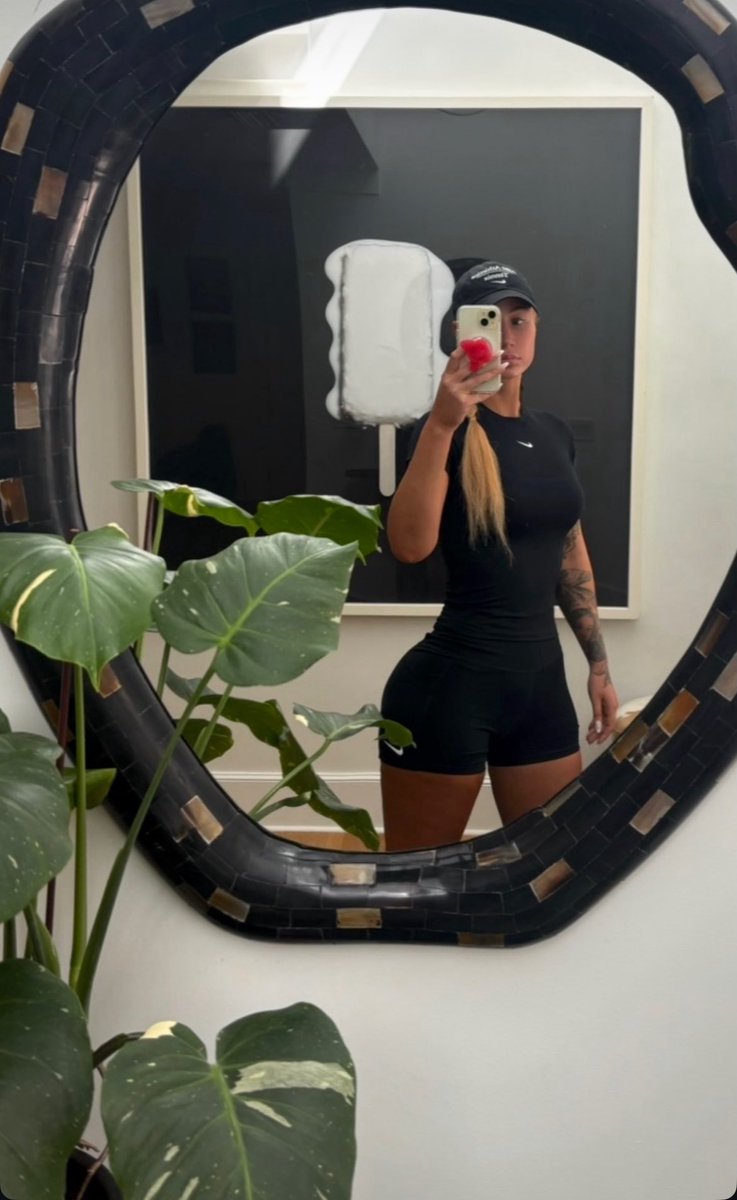 IGGYAZALEA's tweet photo. 🎾💚 https://t.co/X8RE10IRNN