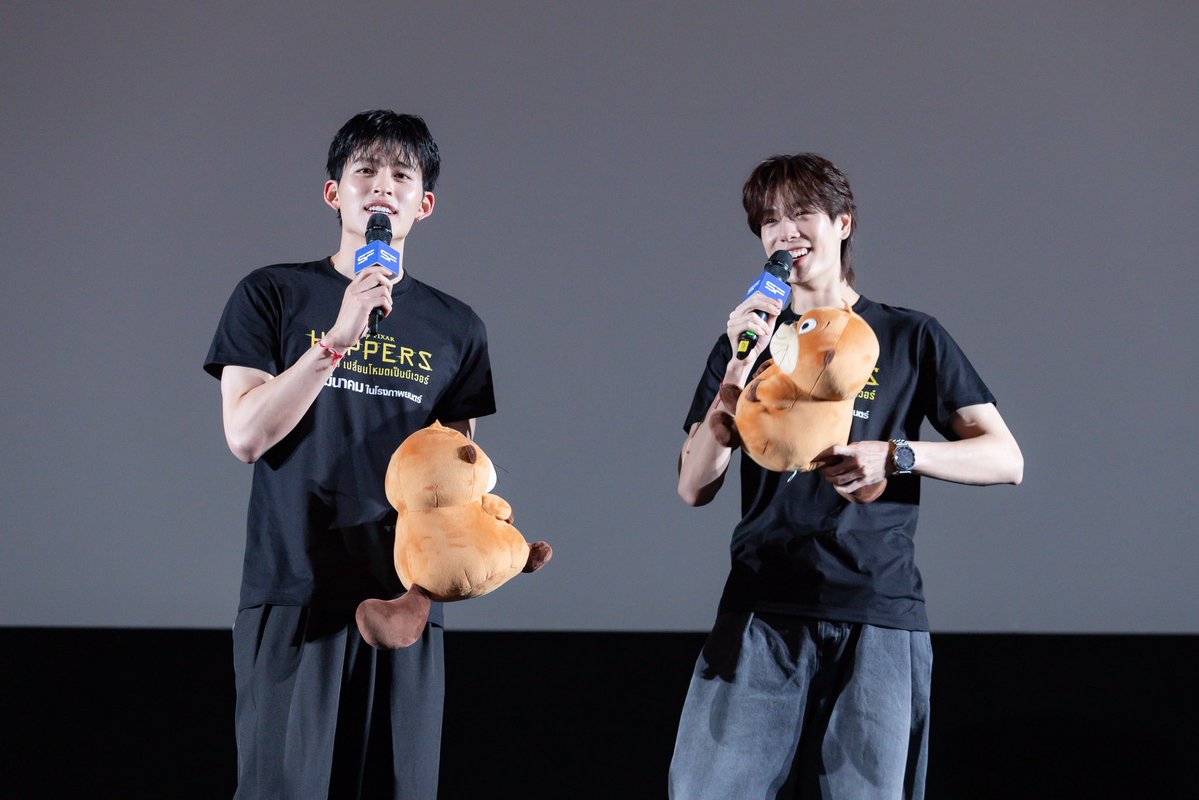 ✨ป่วนทุกการผจญภัย!
สนุกสุด ๆ กับ POND, PHUWIN, PERMPOON
ในรอบพิเศษ #SFFriendsScreening 
Disney &amp; Pixar's Hoppers ที่ SFW เซ็นทรัลเวิลด์

📸 ผู้โชคดีสามารถดาวน์โหลดภาพ GROUP PHOTO ได้ตั้งแต่วันนี้ - 12 มี.ค. 69
คลิกดาวน์โหลดภาพที่ 👉 bit.ly/4d2ZDRp