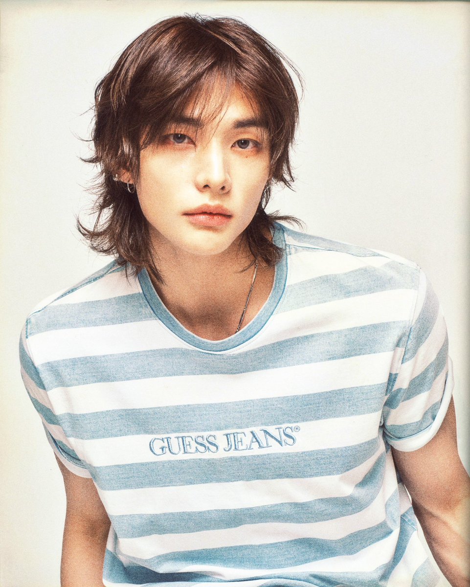 mintmag_th's tweet photo. มงลง! #HYUNJIN นั่งแท่น Global Brand Ambassador ของ GUESS พร้อมเผยแคมเปญแรกกับ GUESS JEANS ปลุกตำนานเดนิมสไตล์อเมริกันของ GUESS ผ่านไอเทมไอคอนิกต่าง ๆ ที่พร้อมให้เหล่าสายแฟชั่นได้ข้อปตามกันในเดือนพฤษภาคมนี้รอติดตามกันได้เลย

@GUESS 
#GUESSxHYUNJIN #HYUNJINxGUESS #GUESSThailand
#MintNews