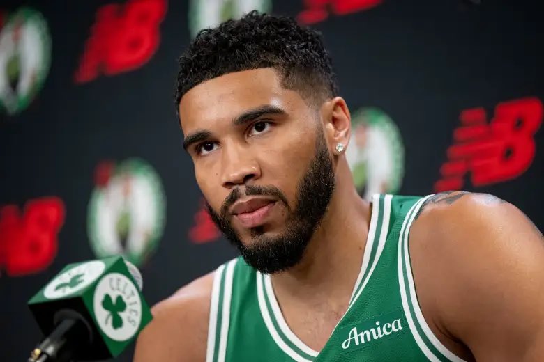 LegionHoops's tweet image. Jayson Tatum on what he wants his legacy to be:

“The truth is, I envision myself as one of those guys — the Lebron, Steph, KDs. I want the next generation to view me as that.”

(via @NoaDalzell)