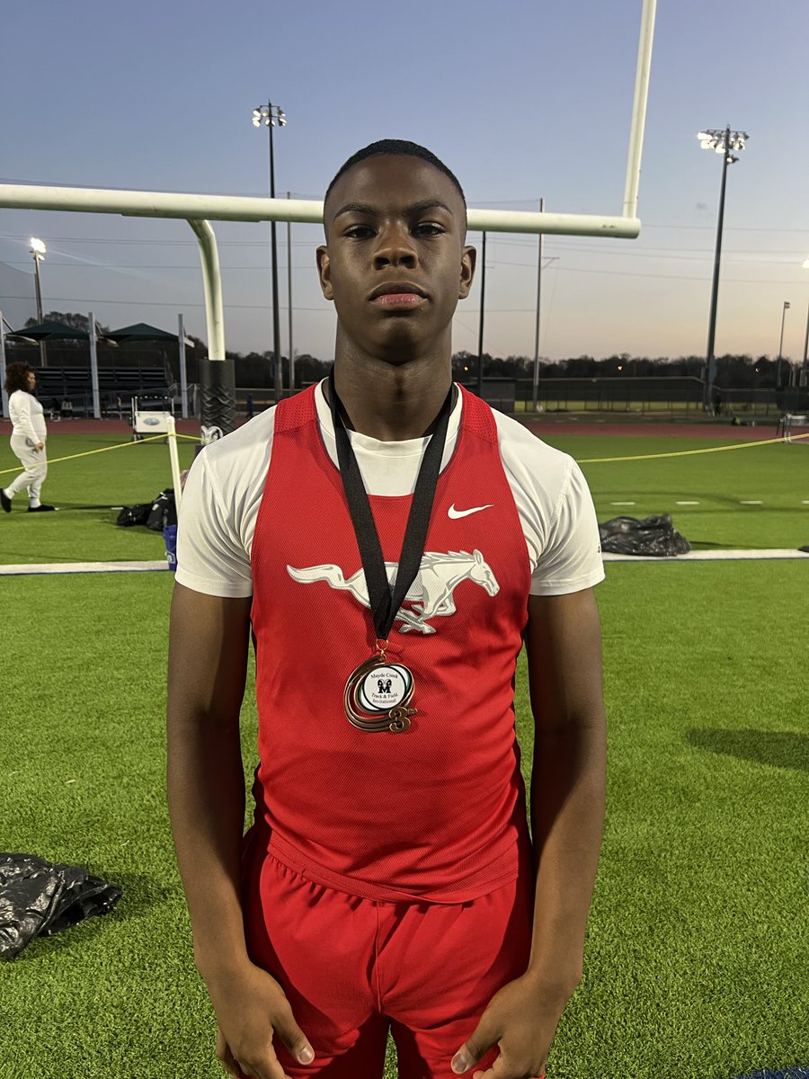 North Shore Track & Field tweet media