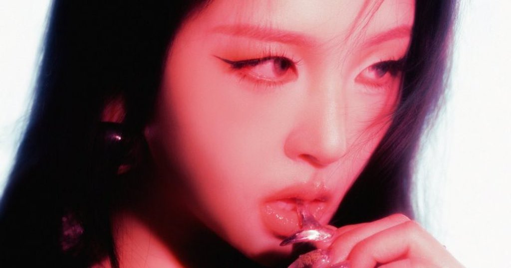 JIWOO's 1st EP "(EX)IST" on Spotify:

• Home Sweet Home – 122,539
• Mutual – 31,058
• Dang Dong (Feat. BM) – 37,720
• Lily – 20,664
• HSH (Inst.) – 7,839

TOTAL = 219,820 streams
#KARD #카드 #JIWOO #전지우