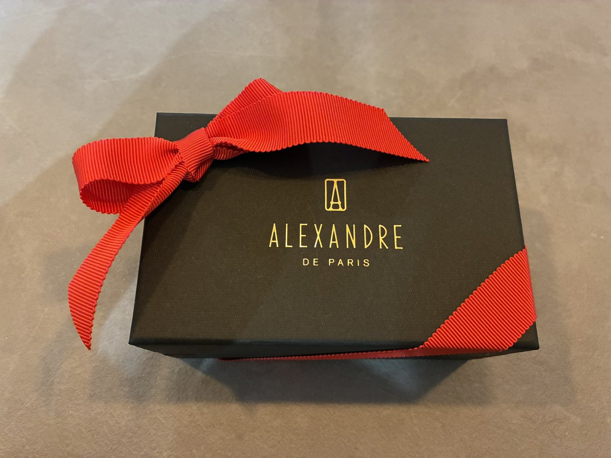 40歳になりました。
骨挫傷と膝蓋靭帯炎でまーったく走れずですが、元気に過ごしてます。ピラティスがとても楽しい♡今年はゆっくりでも楽しく長く走れる所まで戻すのが目標😌