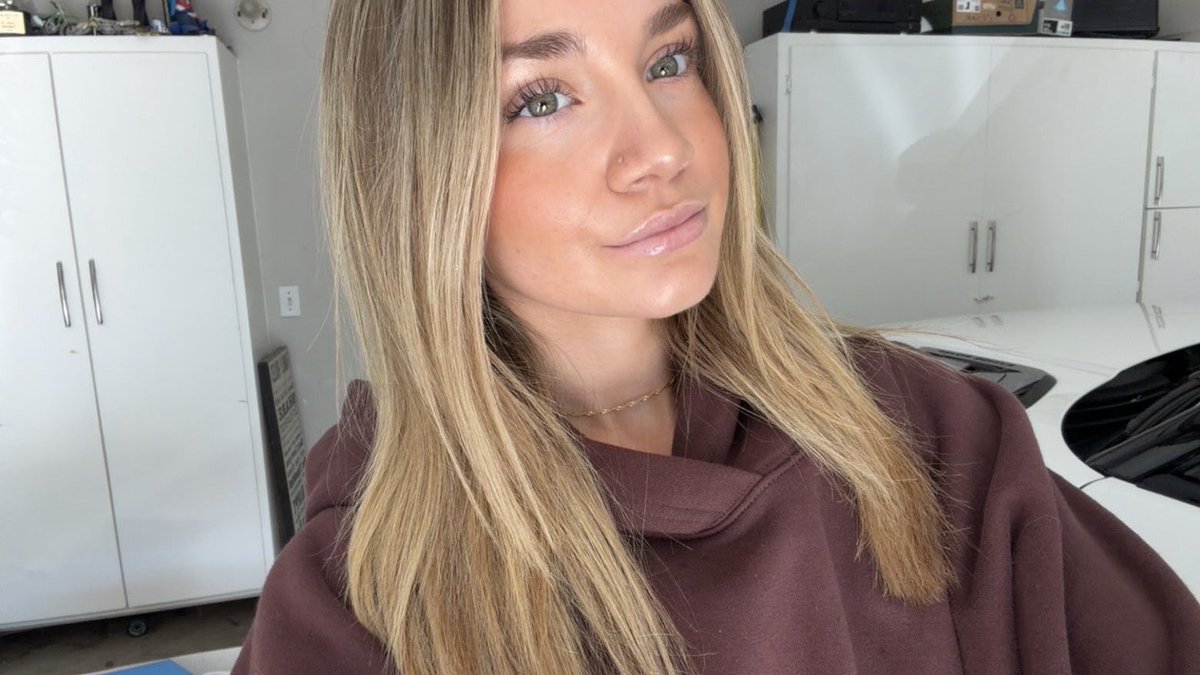 Goddess Sienna tweet media