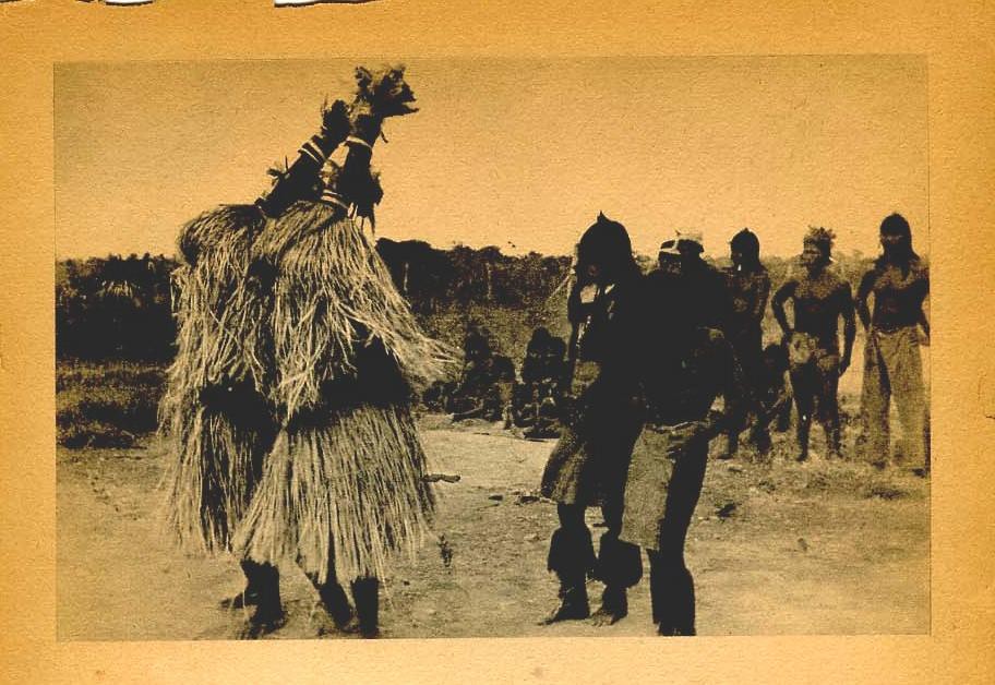 nimuendaju's tweet photo. #TBT
Karajá: dança de Aruanã
Dança de Aruanã (aldeia Karajá de Santa Isabel do Morro). Foto de Tibor Sekelj (Excursión a los indios del Araguaia, 1948)
https://t.co/RWkzl4VHVb https://t.co/UKf7jhLy2x
