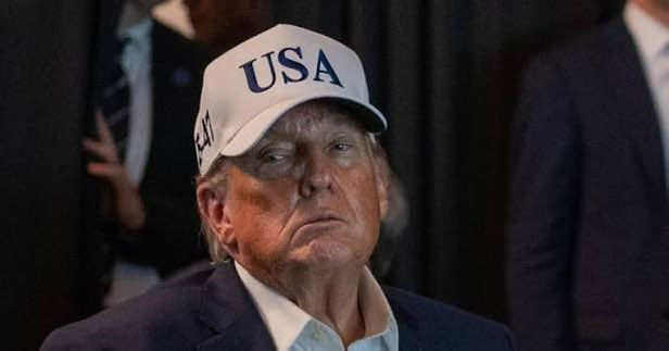 Real Time tweet media