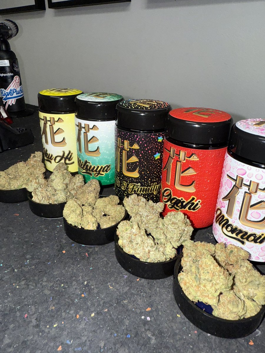 highpublic_'s tweet photo. The Hana Collection Drop is LIVE!

Second Video displays the entire drop inside the jar. Clean meds with crazy line up. 

https://t.co/LphB89tjHU https://t.co/PoDJv5wZLr