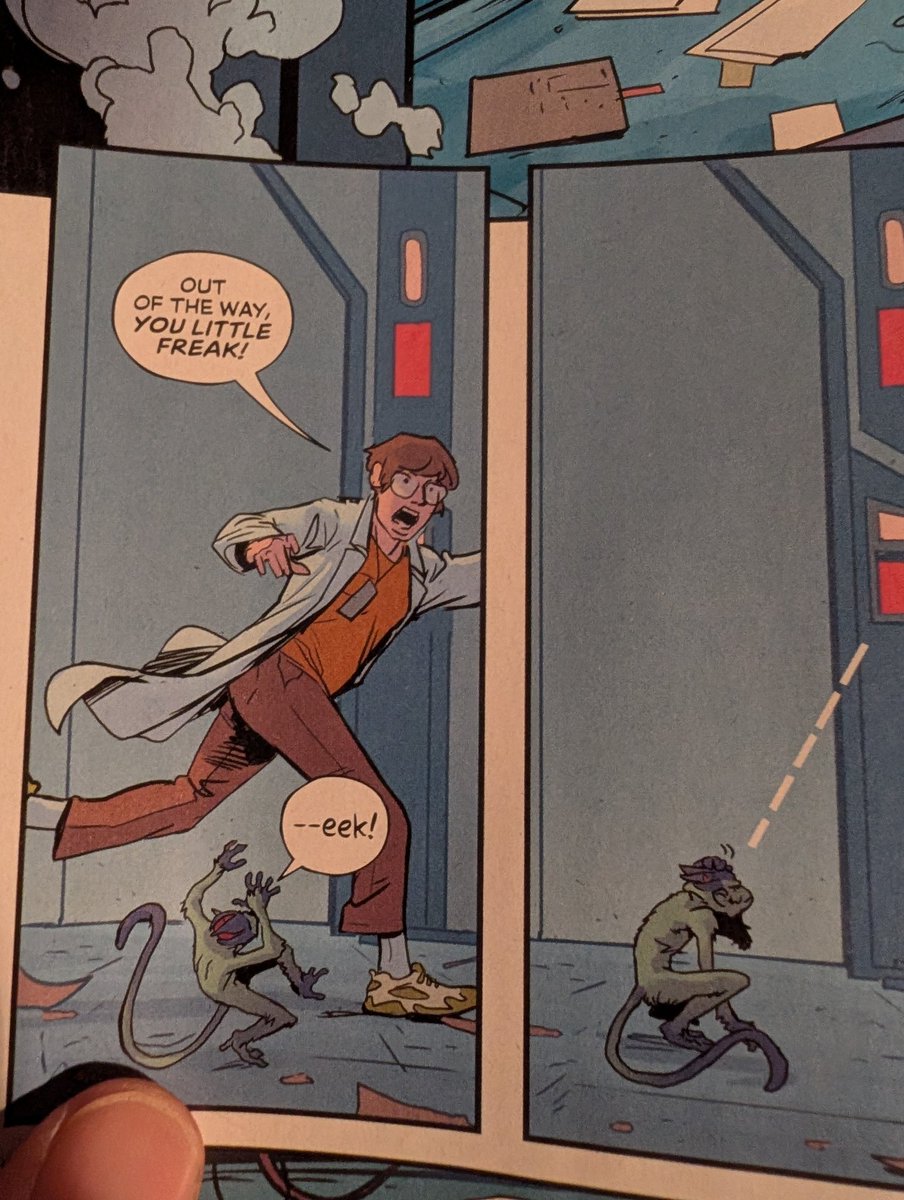 DirtyWolfPro's tweet image. Wtf is her problem? #AbsoluteFlash