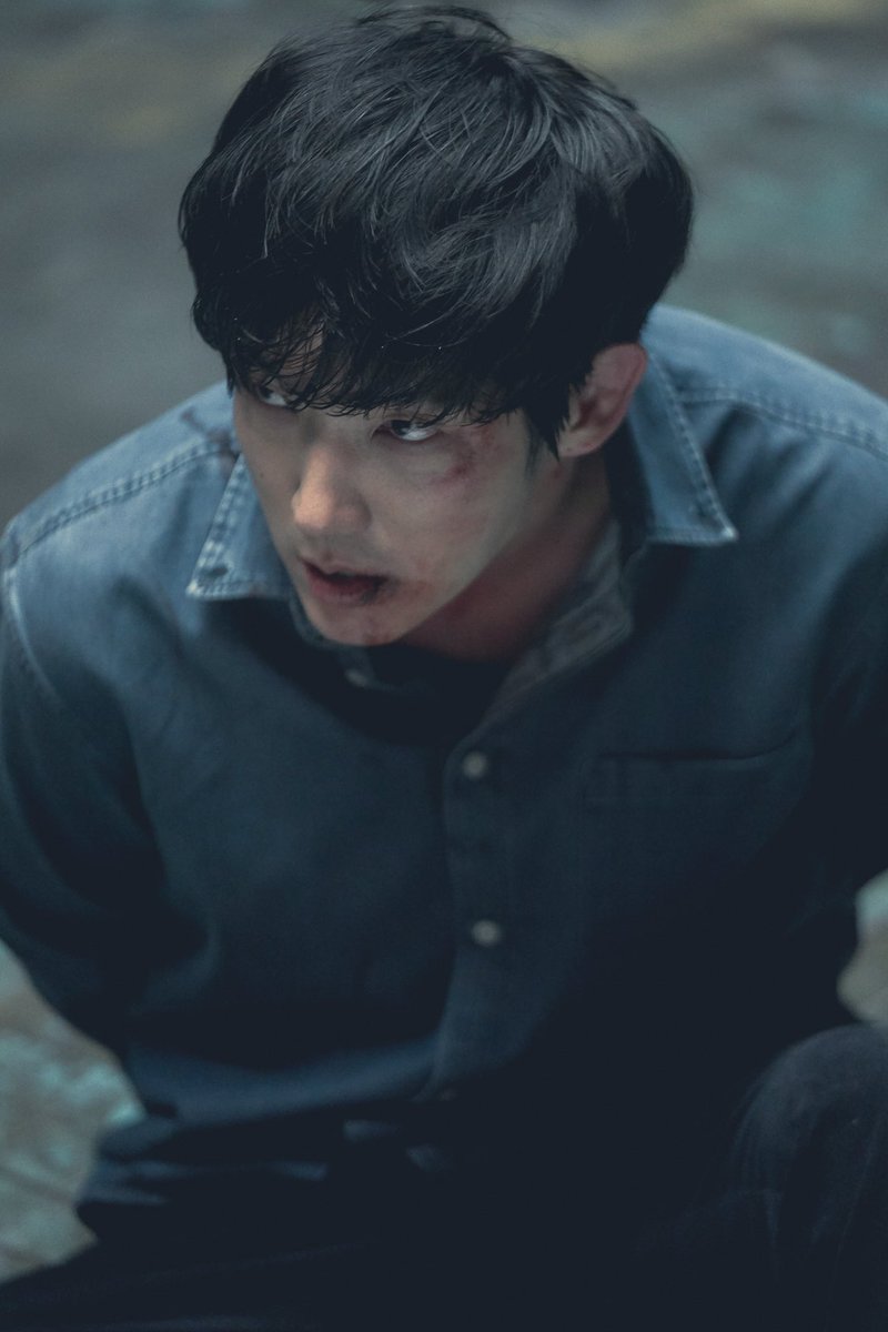 미소년이었고, 미중년된남자